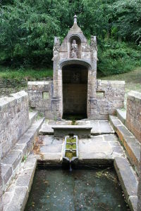 Fontaine de l'abbaye de Daoulas